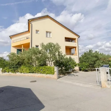 Apartment With A Parking Space - 19064 *