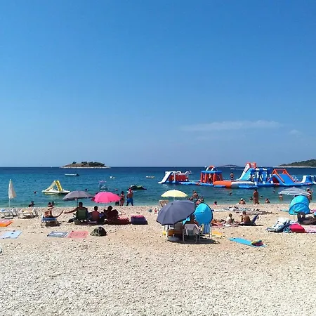 Apartamento With Parking Space - 19064 Rogoznica (Sibenik-Knin)