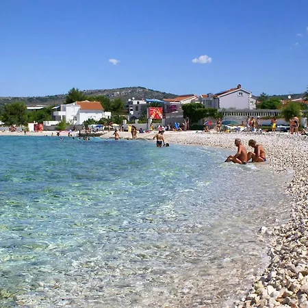 With Parking Space - 19064 Apartment Rogoznica (Sibenik-Knin)