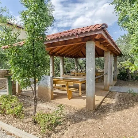 With Parking Space - 19064 * Rogoznica (Sibenik-Knin)