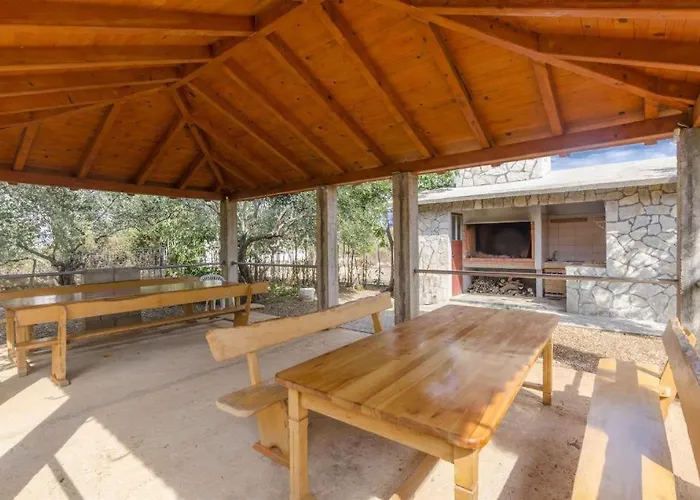 With Parking Space - 19064 Rogoznica (Sibenik-Knin)