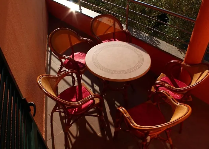 Apartamento With Parking Space - 19064 Rogoznica (Sibenik-Knin)